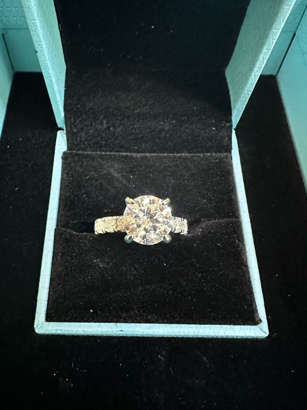 3.5ct Moissanite Engagement Ring 💍 D Color Size 5.5 Sparkling